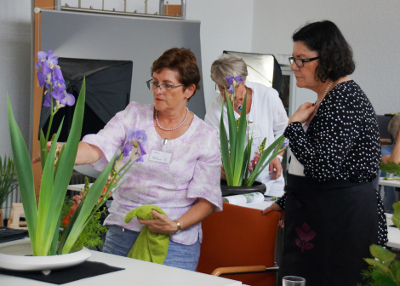 2019-05-31 2-03 Traditionelles Farbschema Moribana Korrektur2