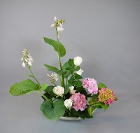 Ohara-Ikebana Moribana Traditionelle Methode